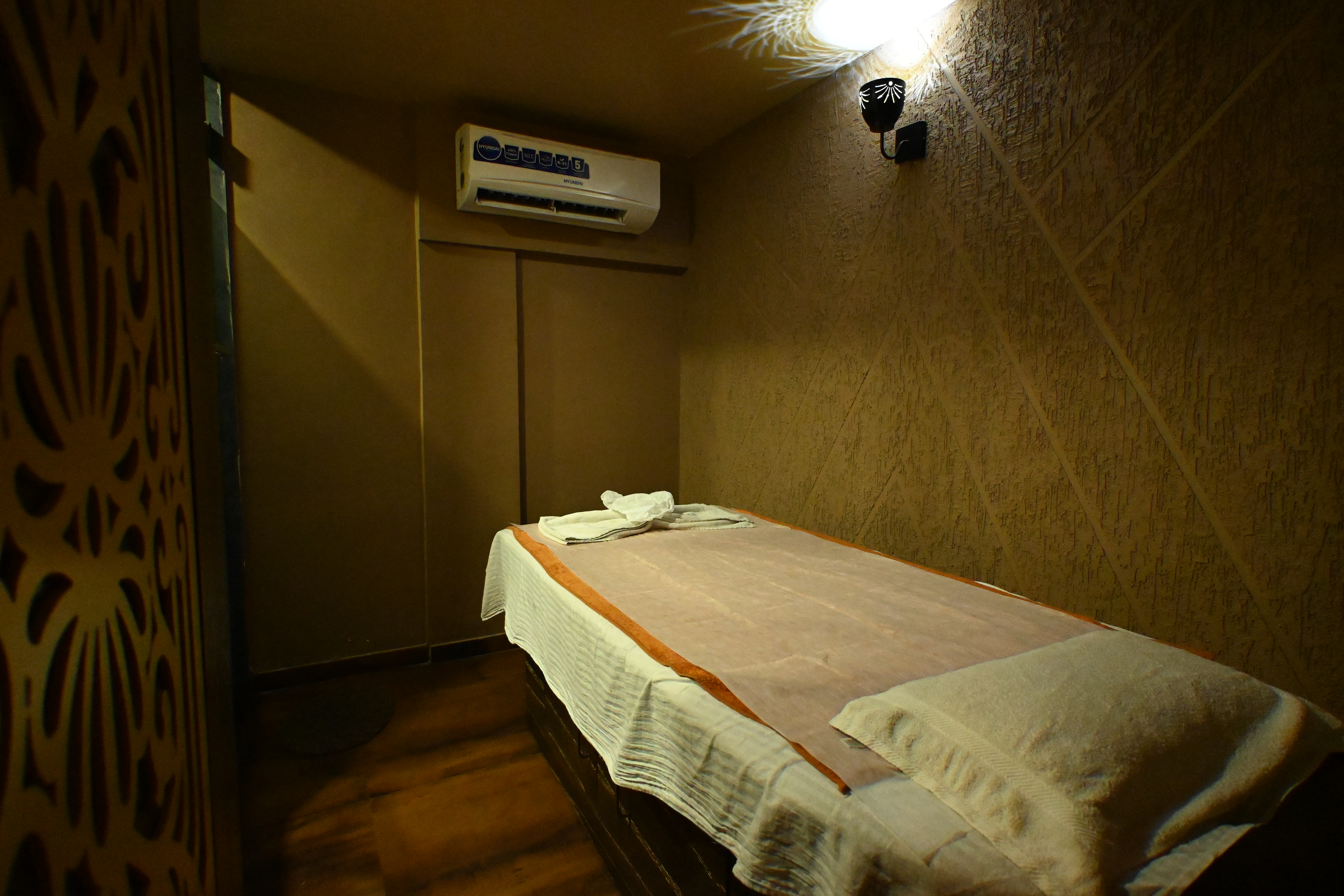 spa in Sanpada, Navi Mumbai