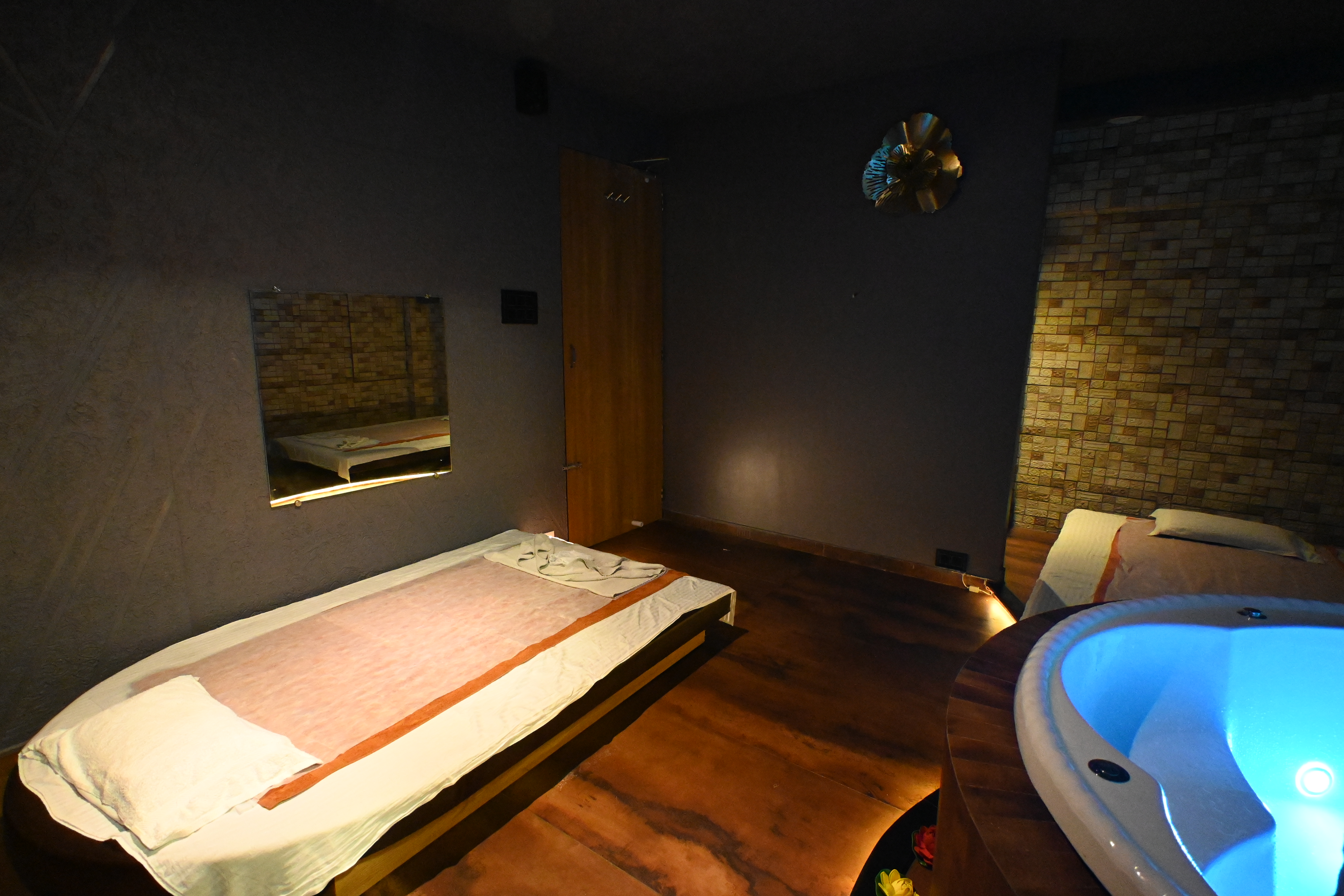 spa in Sanpada, Navi Mumbai